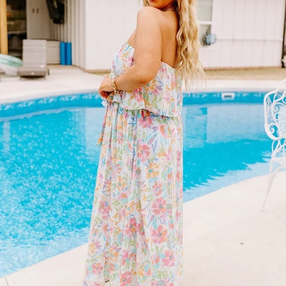 RAINFOREST VIEWS MAXI IN SKY BLUE CURVES - Picture 4 of 4